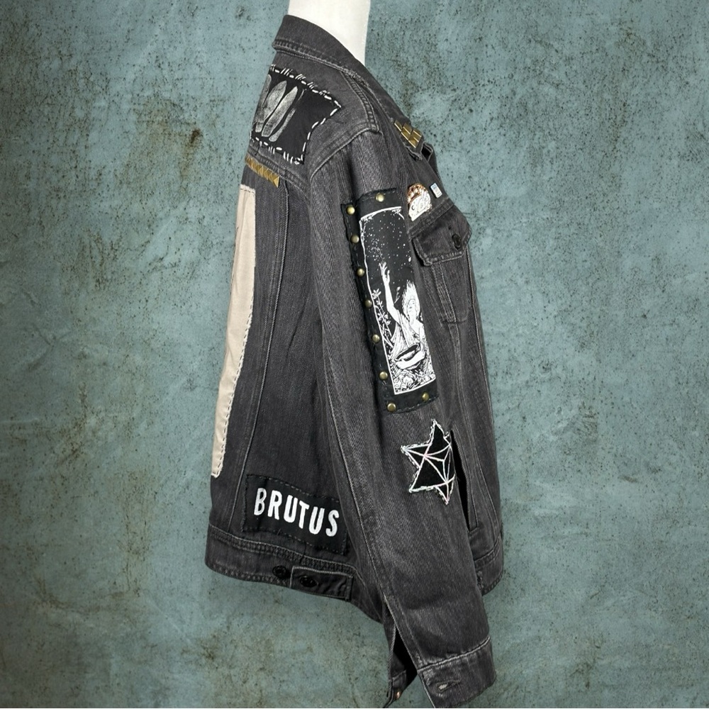 SOLD Punk rock custom denim patch pin black wash jacket self love rebel studs XL - Picture 6 of 13